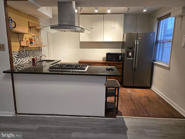 4222 O ST, Philadelphia, PA 19124