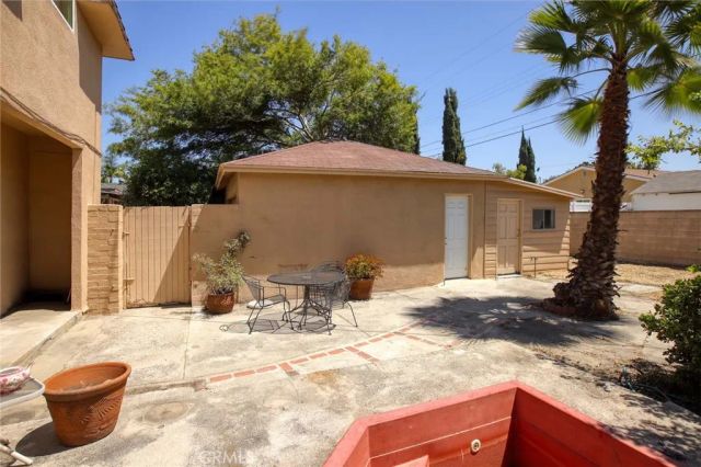 6248 Ben Avenue, North Hollywood, CA 91606