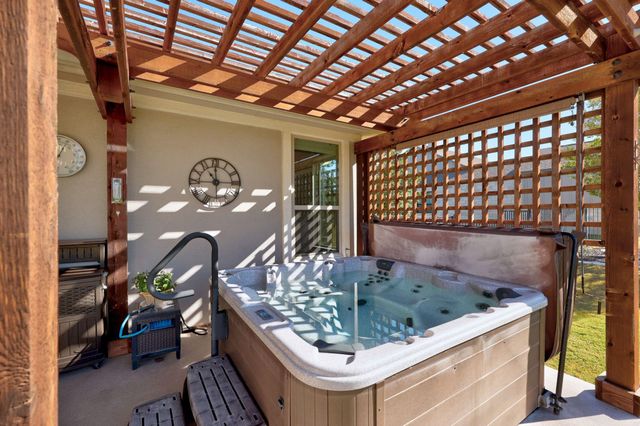 469 Bold Sundown, Liberty Hill, TX 78642