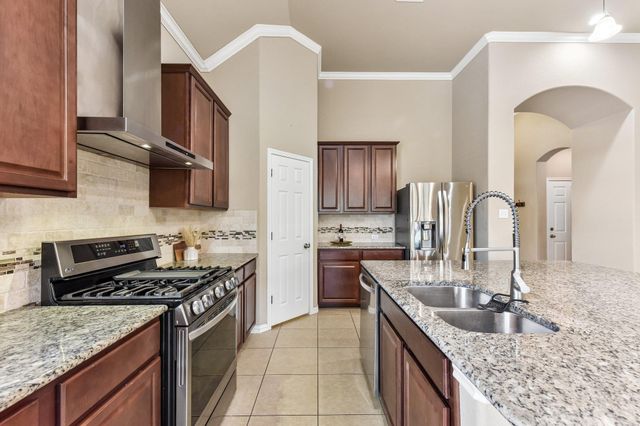 640 Loma Cedro BND, Leander, TX 78641