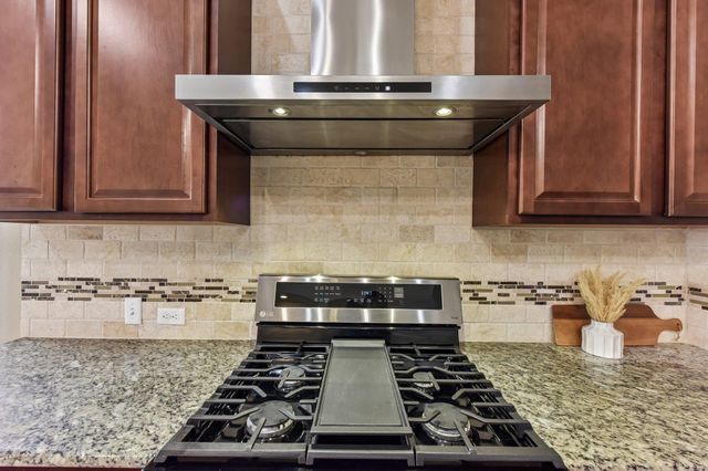 640 Loma Cedro BND, Leander, TX 78641