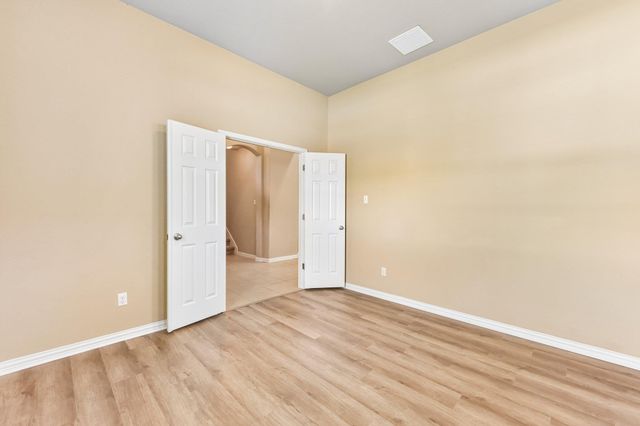 640 Loma Cedro BND, Leander, TX 78641