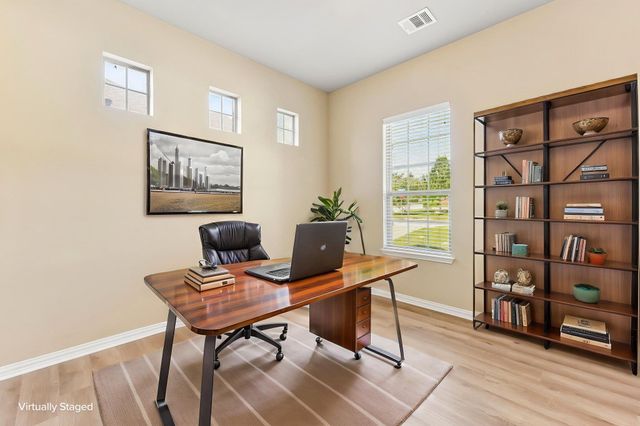 640 Loma Cedro BND, Leander, TX 78641