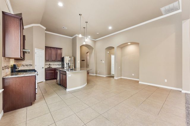 640 Loma Cedro BND, Leander, TX 78641