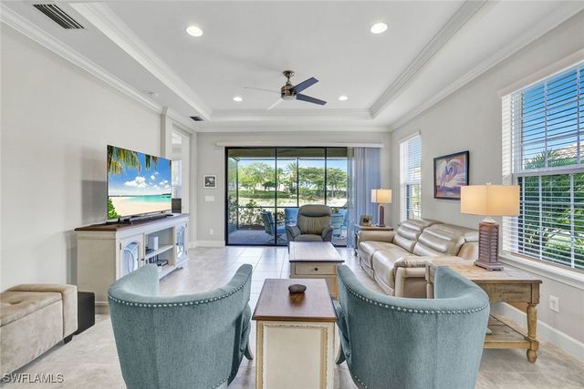 8581 Maggiore CT, Naples, FL 34114