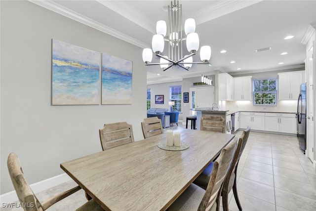 8581 Maggiore CT, Naples, FL 34114