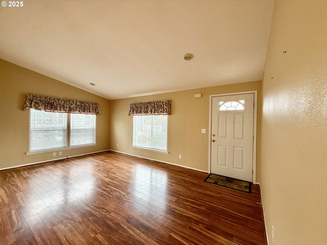 16500 Se 1ST St 98, Vancouver, WA 98684