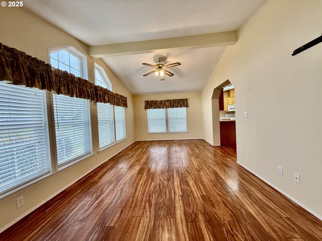 16500 Se 1ST St 98, Vancouver, WA 98684