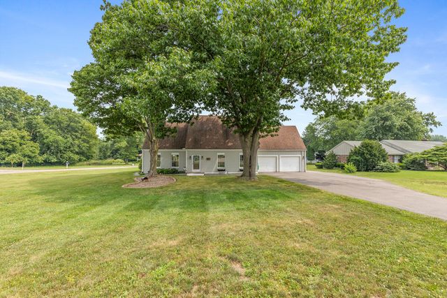 1629 Rhonda Road, Saint Joseph, MI 49085