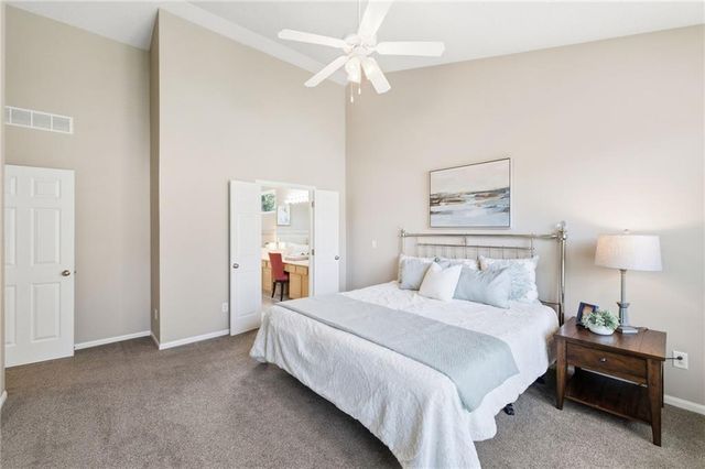14434 W 139th Place, Olathe, KS 66062