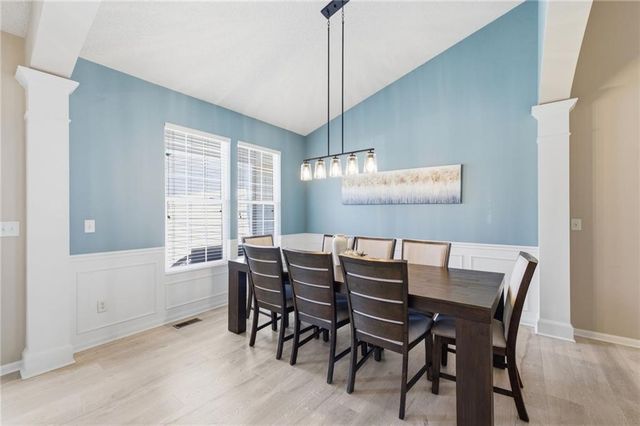 14434 W 139th Place, Olathe, KS 66062