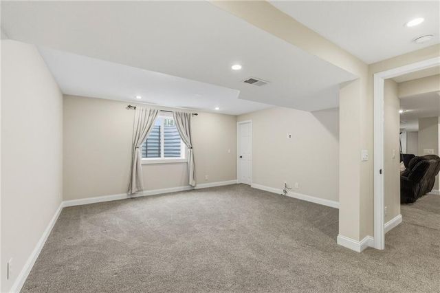 14434 W 139th Place, Olathe, KS 66062