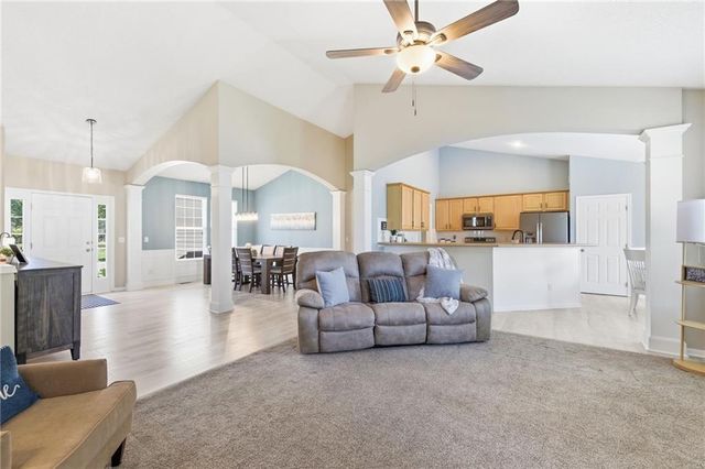 14434 W 139th Place, Olathe, KS 66062