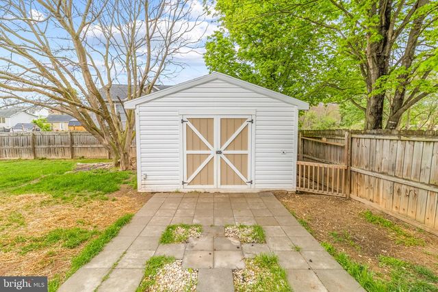 2471 SULPHUR SPRINGS RD, Inwood, WV 25428