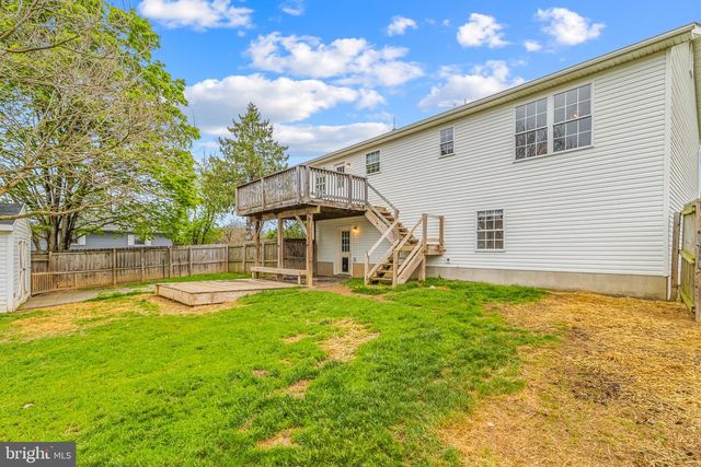 2471 SULPHUR SPRINGS RD, Inwood, WV 25428