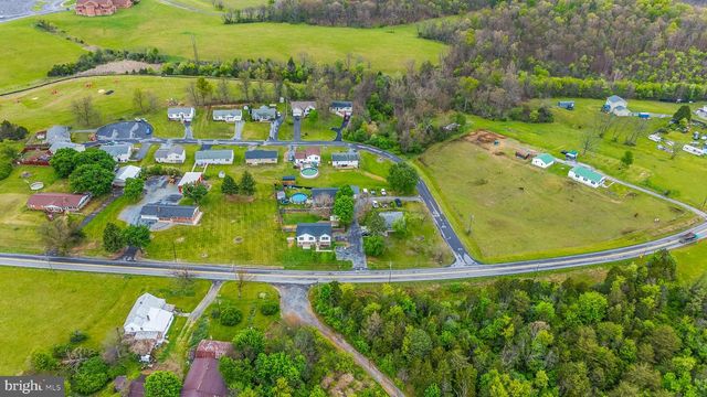 2471 SULPHUR SPRINGS RD, Inwood, WV 25428