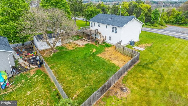 2471 SULPHUR SPRINGS RD, Inwood, WV 25428