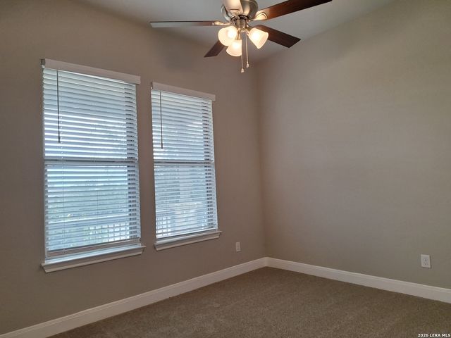 1435 COTTONWOOD RD, Fischer, TX 78623