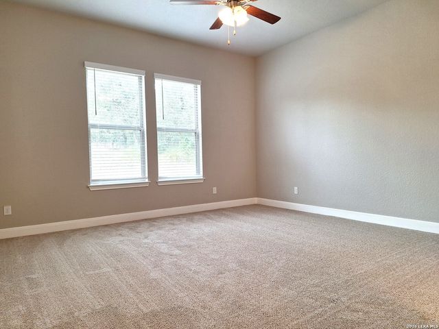 1435 COTTONWOOD RD, Fischer, TX 78623