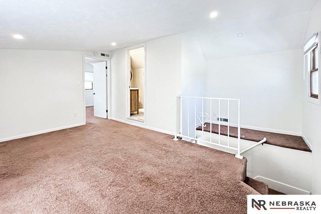 6451 William Street, Omaha, NE 68106