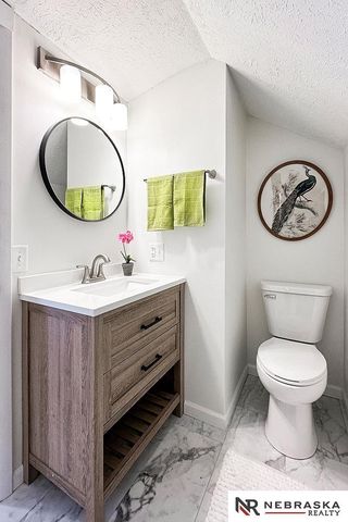 6451 William Street, Omaha, NE 68106