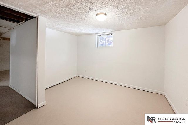 6451 William Street, Omaha, NE 68106