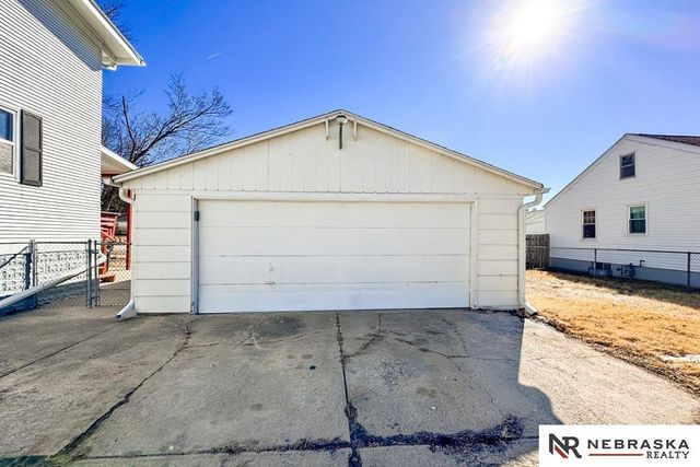 6451 William Street, Omaha, NE 68106