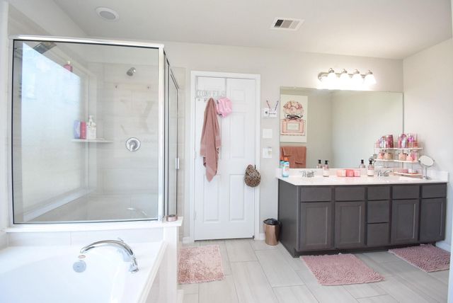 4303 Greeley Lane, Rosenberg, TX 77471