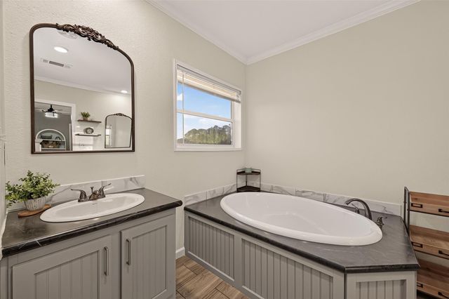 5210 Beaver Road, Santa Fe, TX 77517