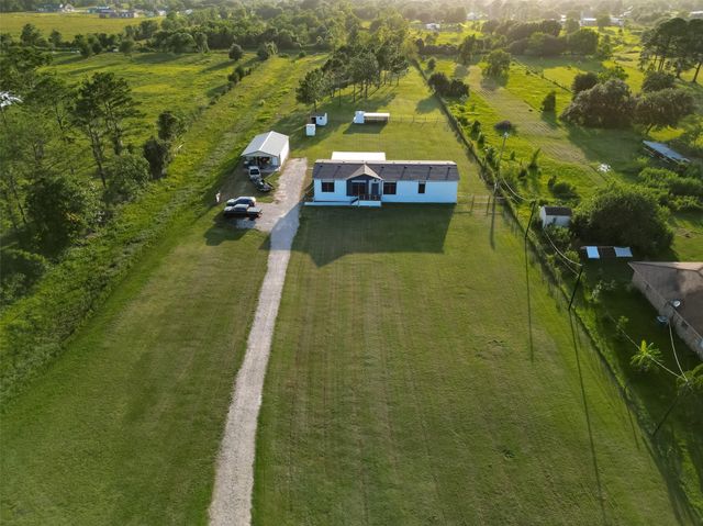 5210 Beaver Road, Santa Fe, TX 77517