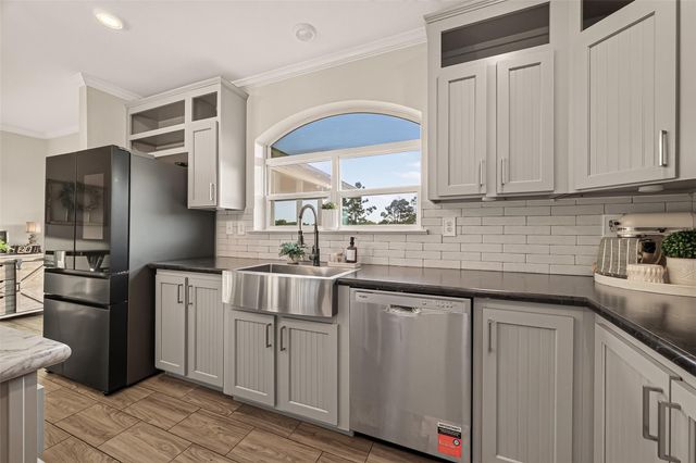 5210 Beaver Road, Santa Fe, TX 77517