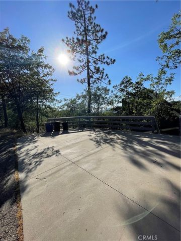 1446 Sequoia, Lake Arrowhead, CA 92352