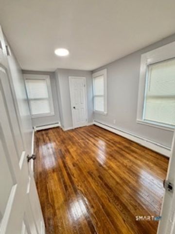 467 Columbus Avenue 1W, New Haven, CT 06519