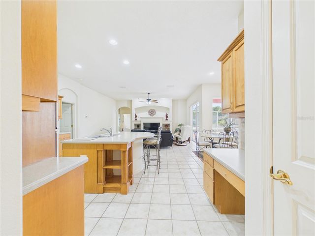 10207 ESTUARY DRIVE, Tampa, FL 33647