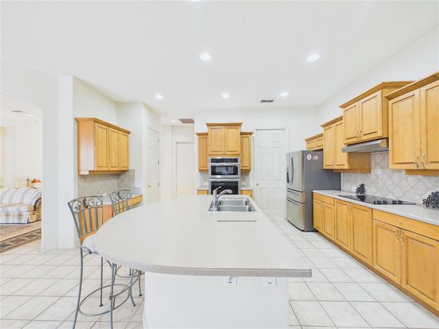 10207 ESTUARY DRIVE, Tampa, FL 33647