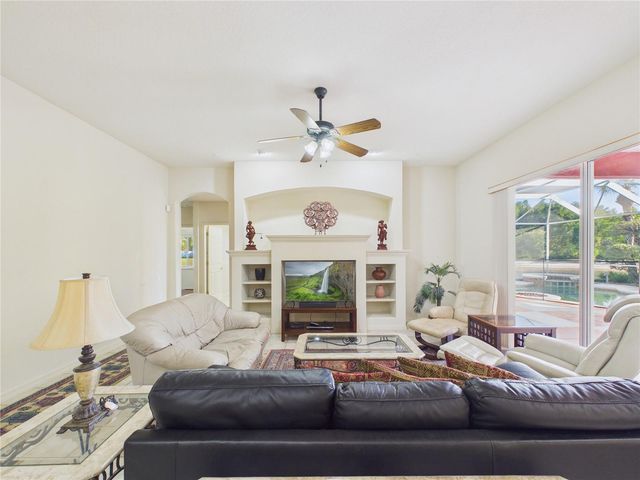 10207 ESTUARY DRIVE, Tampa, FL 33647