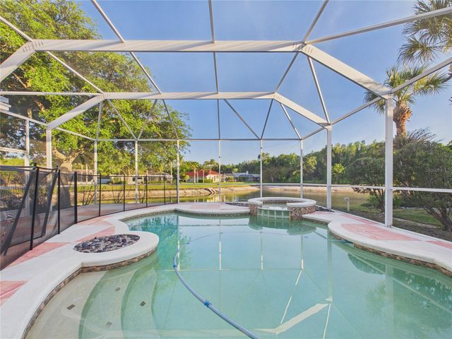 10207 ESTUARY DRIVE, Tampa, FL 33647