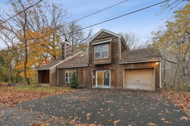 49 Morton Ave, Monroe Twp., NJ 08831