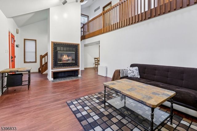 49 Morton Ave, Monroe Twp., NJ 08831