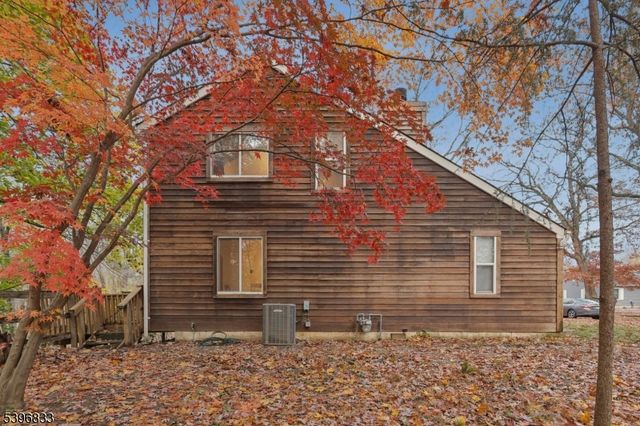 49 Morton Ave, Monroe Twp., NJ 08831