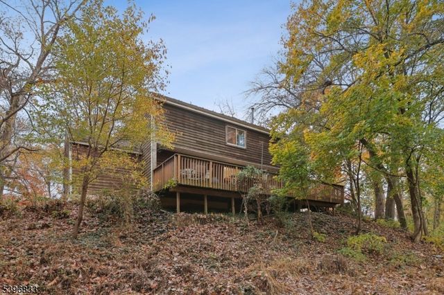 49 Morton Ave, Monroe Twp., NJ 08831