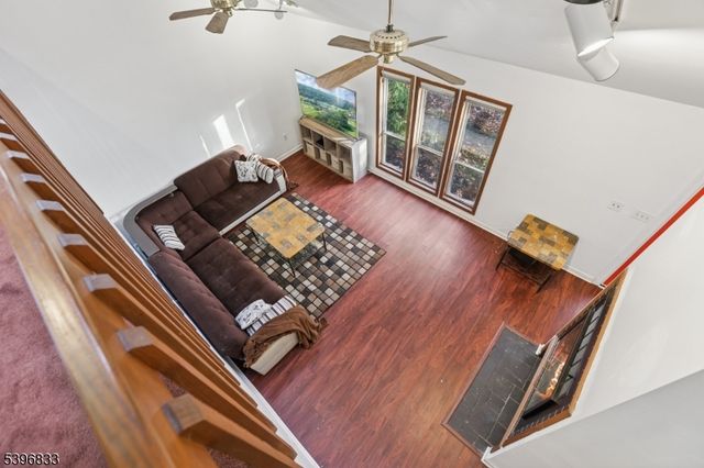 49 Morton Ave, Monroe Twp., NJ 08831