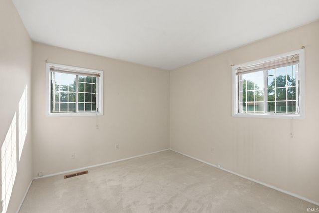 1527 Edenton Drive, Fort Wayne, IN 46804