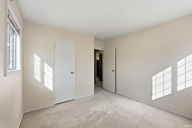 1527 Edenton Drive, Fort Wayne, IN 46804