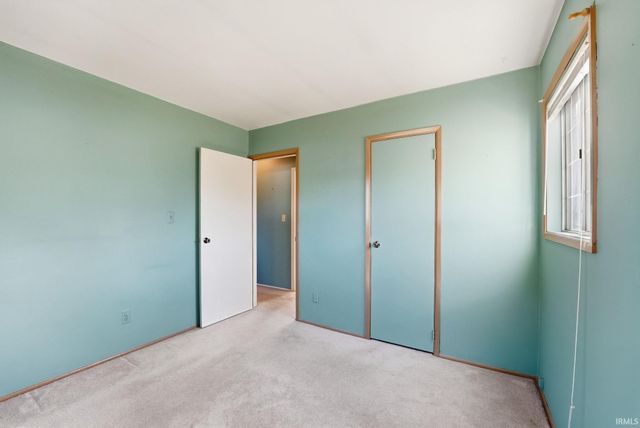 1527 Edenton Drive, Fort Wayne, IN 46804