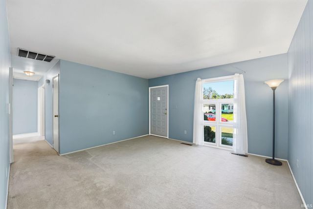 1527 Edenton Drive, Fort Wayne, IN 46804