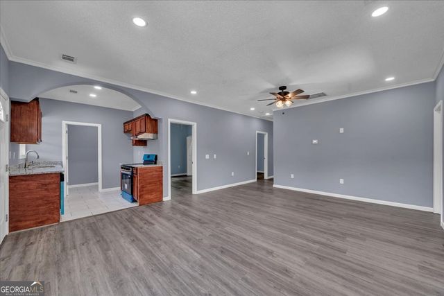 104 Robinson Street, Byron, GA 31008