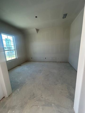 3402 Helena Street, Gainesville, TX 76240