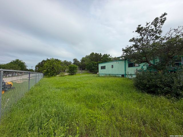 526 Scott Way, Canyon Lake, TX 78133