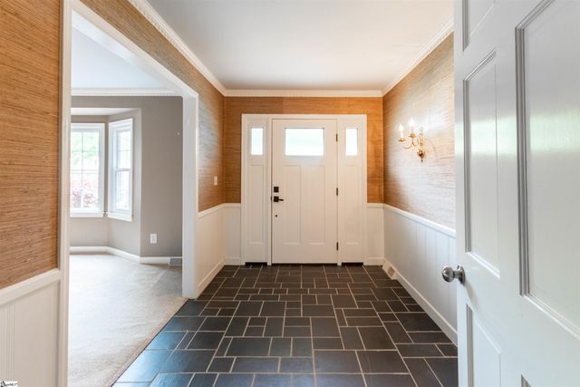 7 Coventry Road, Greenville, SC 29615